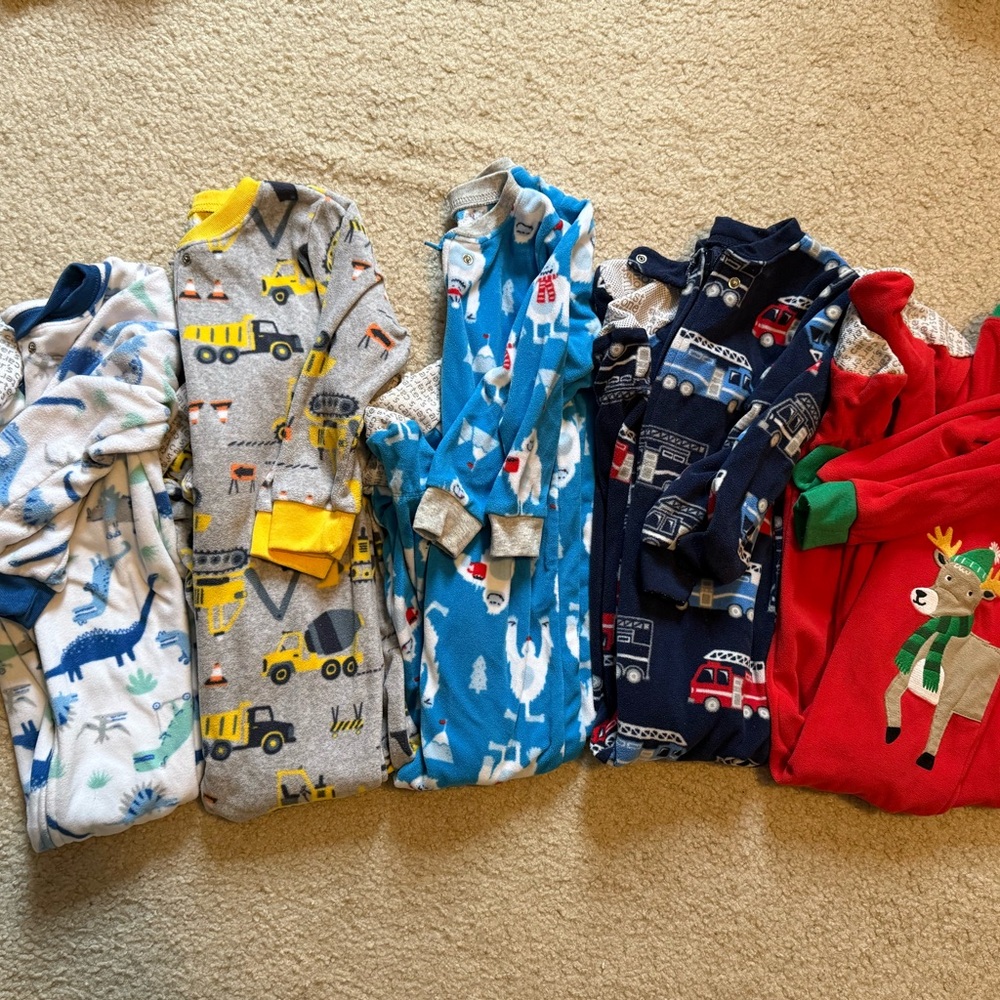 Carter's Fleece Footed Pajama Set 3T - Blue, Red, Gray, Yellow